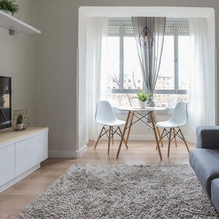 Apartamento Avenida De Colon Con Aire Acondicionado 洛格罗尼奥 外观 照片